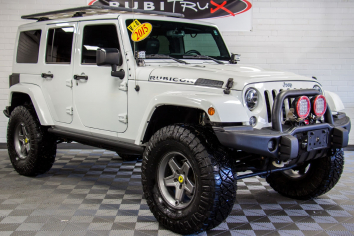 2015 Jeep Wrangler Rubicon Unlimited HEMI White - SOLD