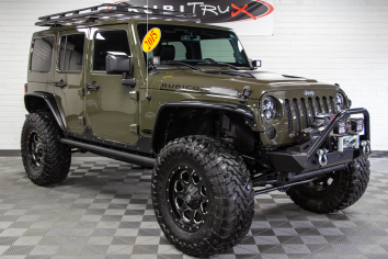 2015 Jeep Wrangler Rubicon Unlimited Tank