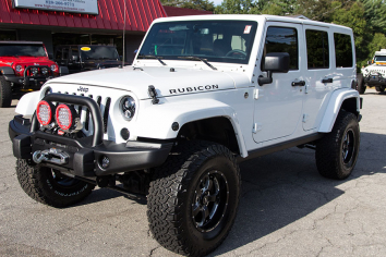 Custom 2015 Jeep Wrangler Rubicon Unlimited White HEMI Conversion - AEV Premium Front Bumper