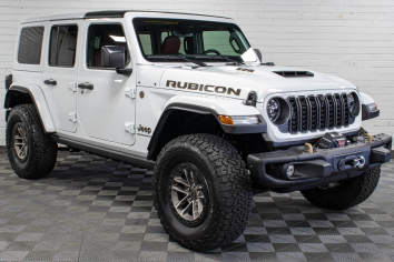 Pre-Owned 2024 Jeep Wrangler JL Unlimited Rubicon 392 Bright White, 411 Miles
