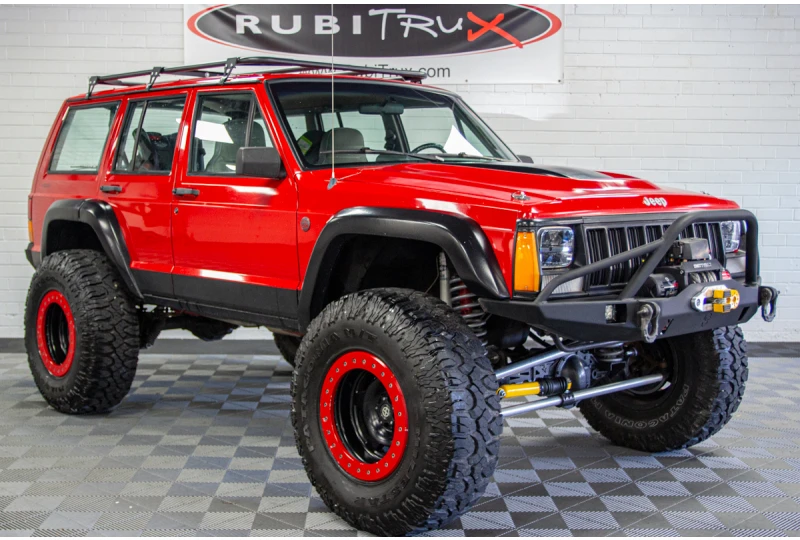  Jeep Cherokee Sport XJ Rojo Llama en Venta