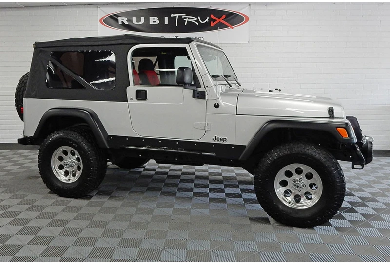 2006 Jeep Wrangler Unlimited Silver