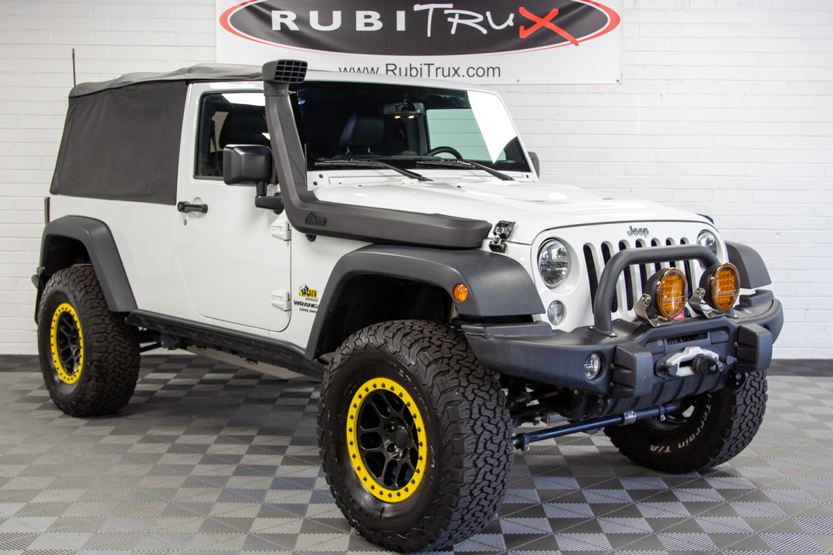 Pre-Owned 2016 Jeep Wrangler Rubicon Unlimited Custom 2 Door White