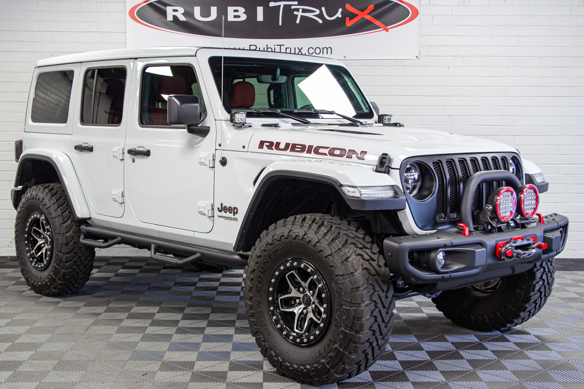 Custom Lifted 2019 Jeep Wrangler Unlimited Rubicon JL Bright White for Sale