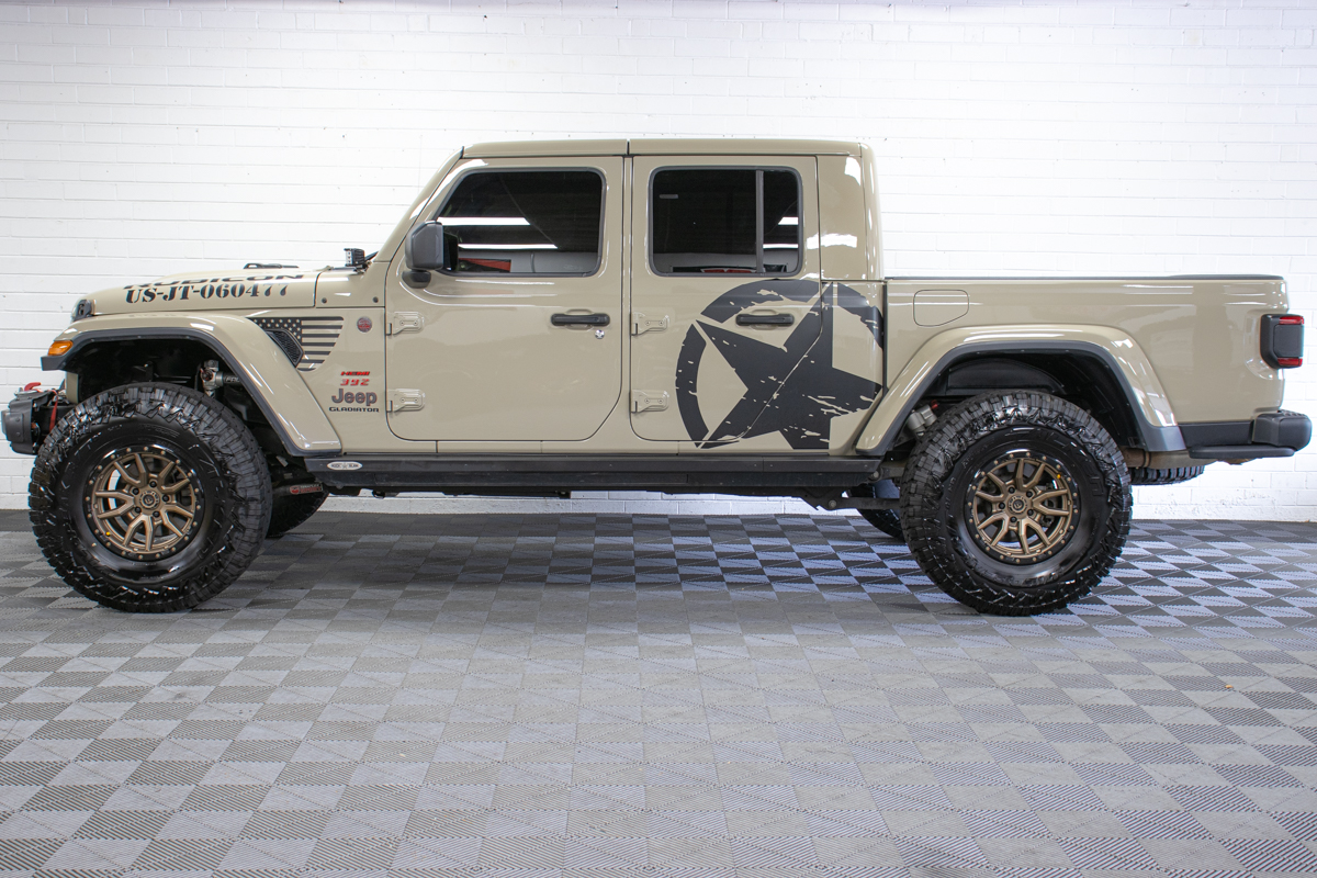 2020 Custom Jeep Gladiator JT Rubicon HEMI Gobi