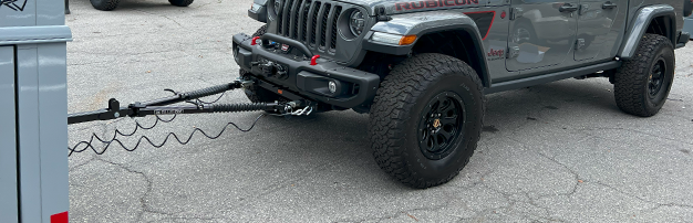 Jeep flat towing behind RV